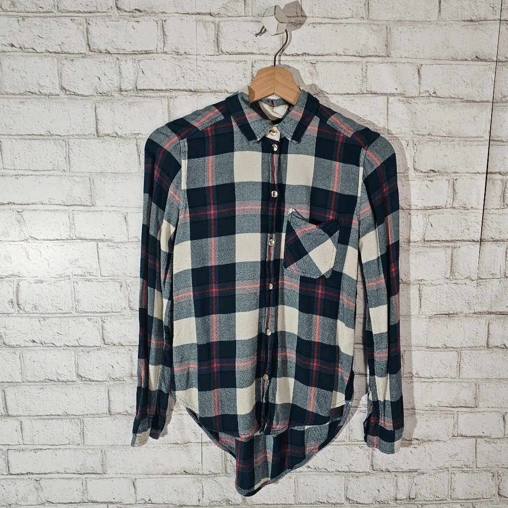 ☆ AEO Boyfriend Fit Plaid Button-Up Shirt, XXS ☆
